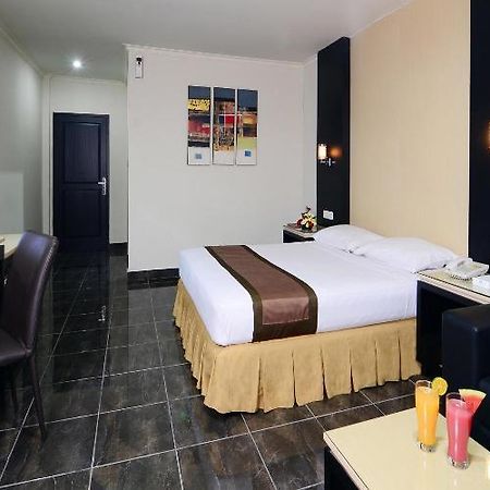 ג'קרטה D'Arcici Hotel Plumpang מראה חיצוני תמונה