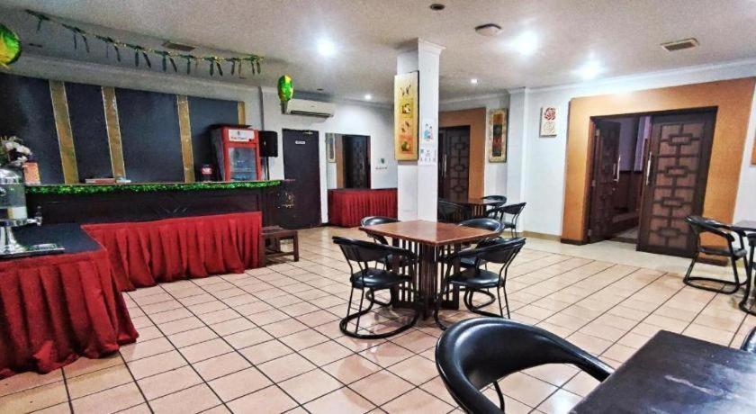 ג'קרטה D'Arcici Hotel Plumpang מראה חיצוני תמונה