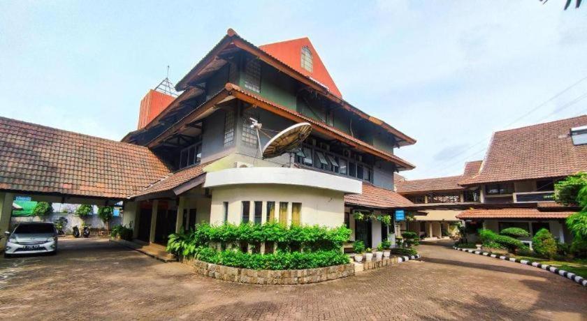 ג'קרטה D'Arcici Hotel Plumpang מראה חיצוני תמונה