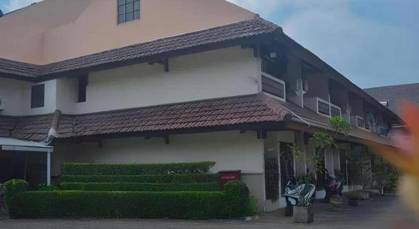 ג'קרטה D'Arcici Hotel Plumpang מראה חיצוני תמונה