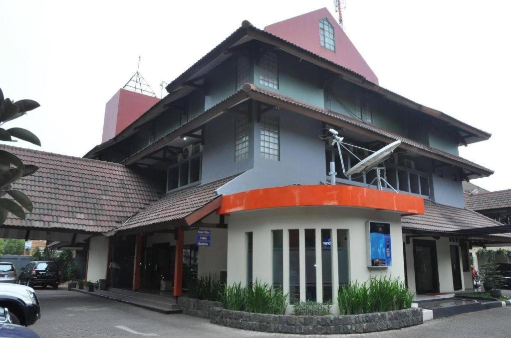 ג'קרטה D'Arcici Hotel Plumpang מראה חיצוני תמונה